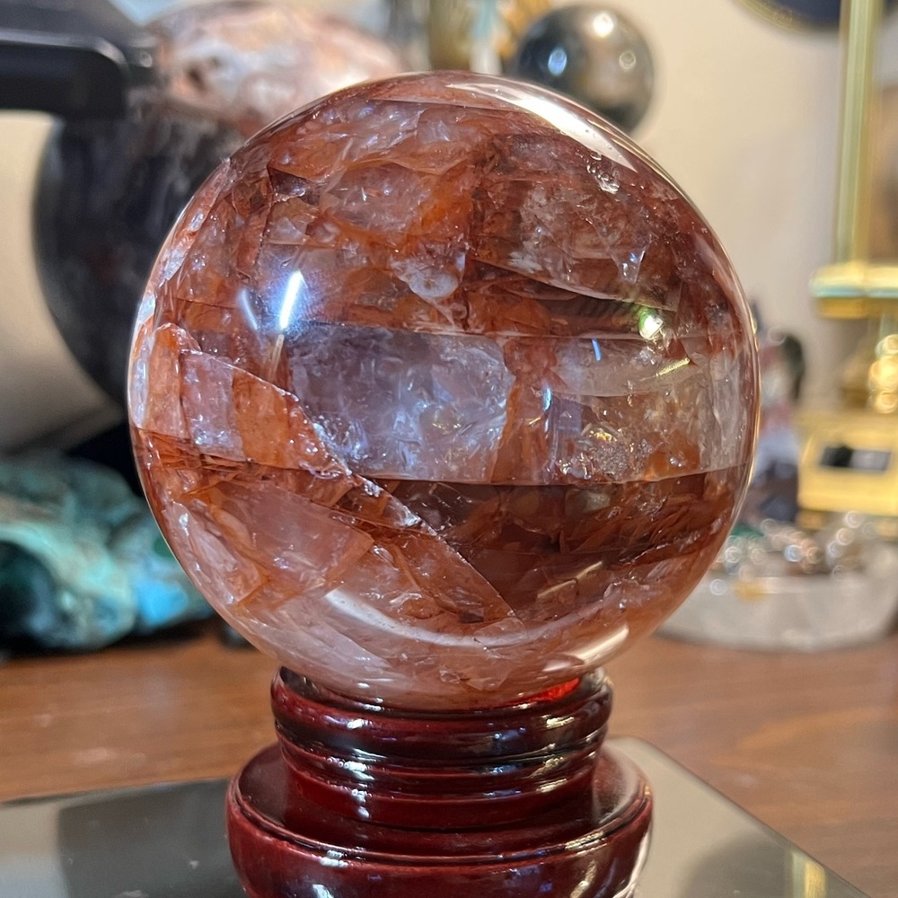 High Quality Fire Quartz sphere 🔮🔥✨ 1188g